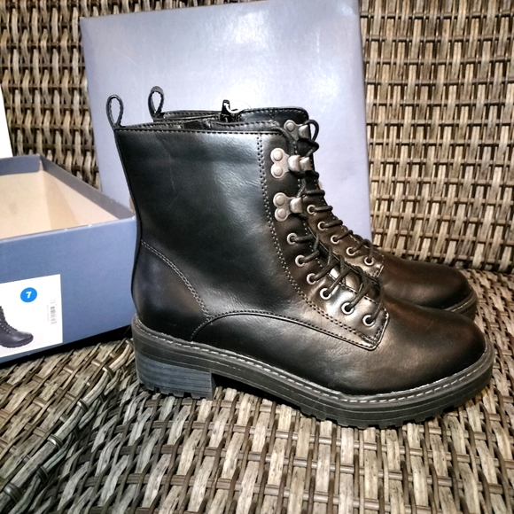 Universal Thread Shoes - Universal Thread women's Marta Black Ankle Combat Boots multiple sizes